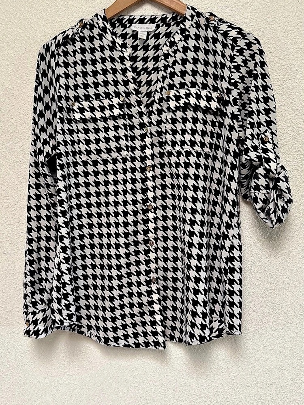 Charter Club Houndstooth Button Down in Black & White Small Like New